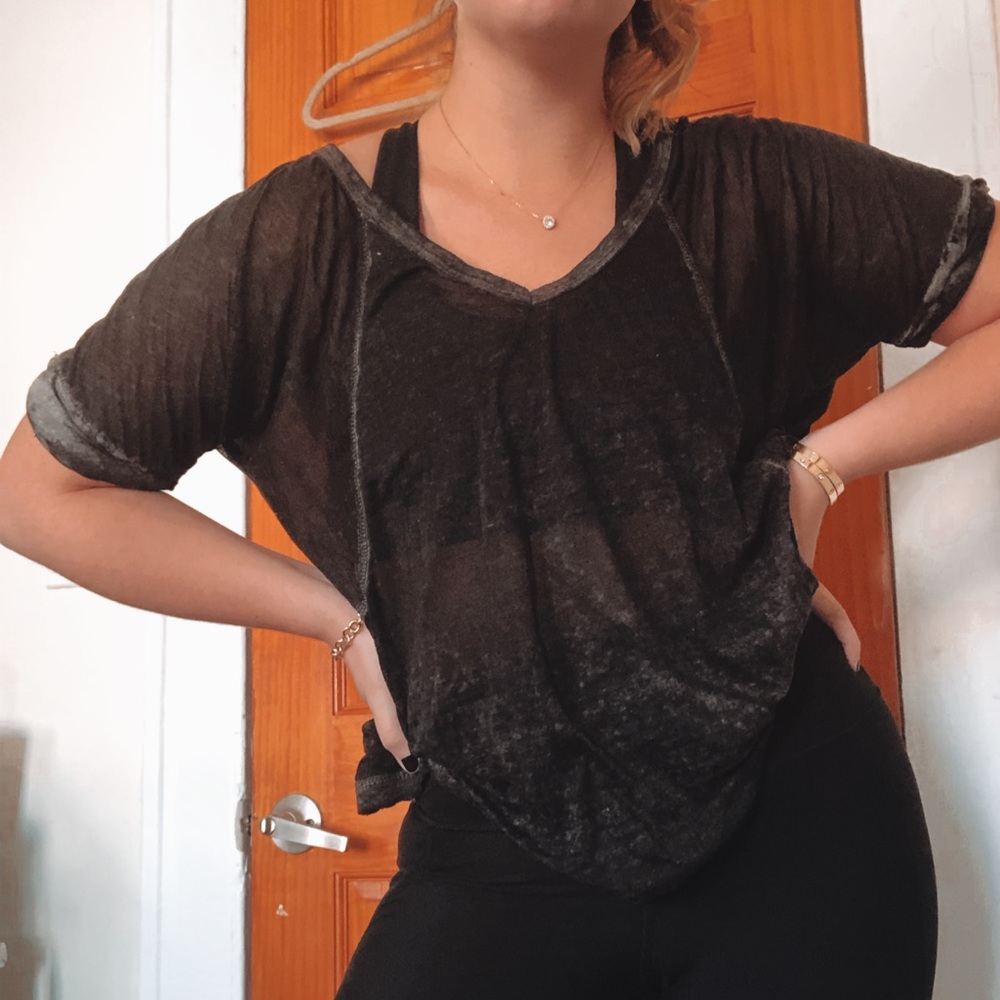 sheer tee